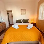 Cosy 3 Bed Old Town Διαμέρισμα
