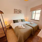 Cosy 3 Bed Old Town * Αλμπουφέιρα