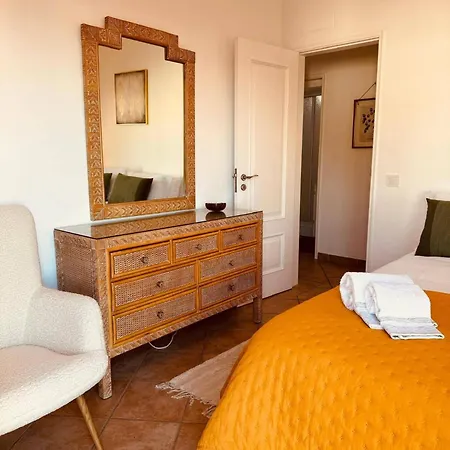 Cosy 3 Bed Old Town *